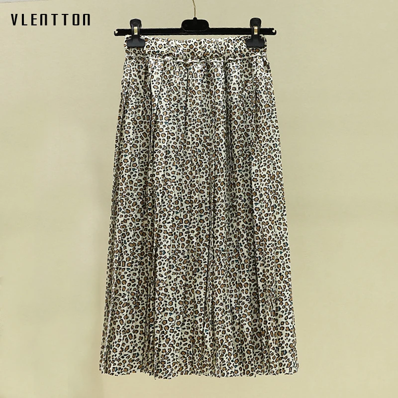 2019 New Fashion elegant Pleated skirt women vintage leopard print skirt Female Spring summer casual Women's midi skirt
2019 New Fashion elegant Pleated skirt women vintage leopard print skirt Female Spring summer casual Women's midi skirt