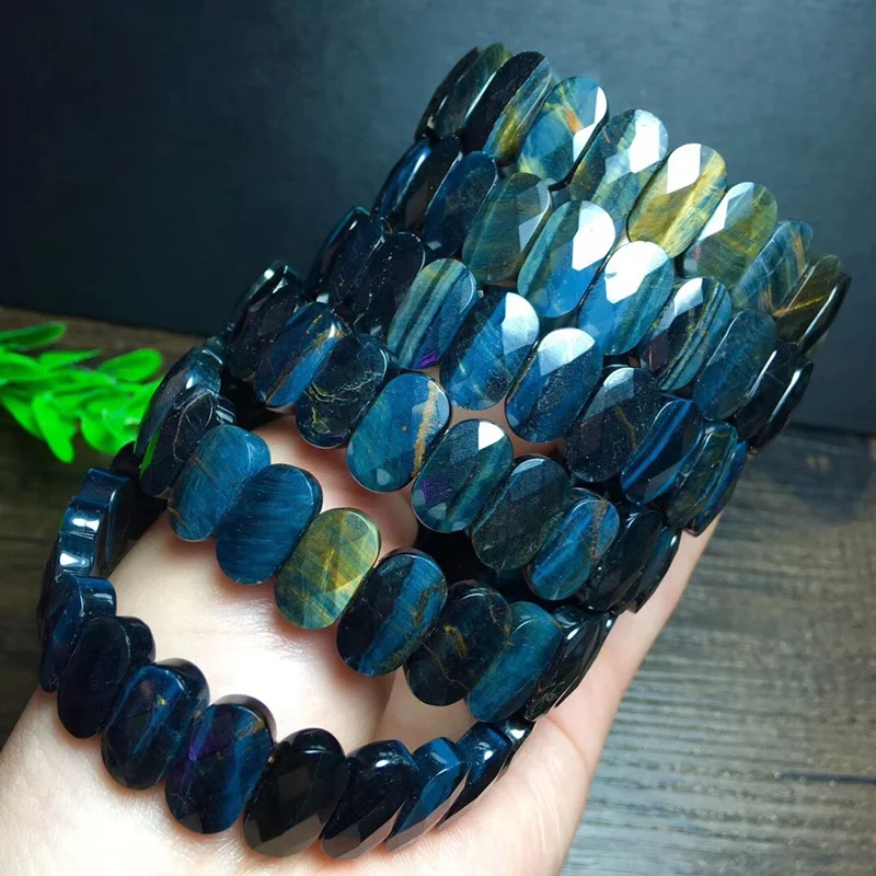 1pcs Natural fantasy blue tiger eye stone hand row men's bracelet hand band female faceted lightning crystal bangles 15*9*5mm
1pcs Natural fantasy blue tiger eye stone hand row men's bracelet hand band female faceted lightning crystal bangles 15*9*5mm