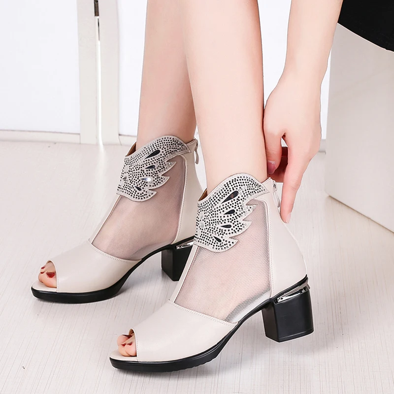 HEE GRAND New Mesh Heeled Sandals Women Summer Ankle Boots Breathable Elegant High Heels Ladies Casual Shoes Woman Pumps XWZ5986
HEE GRAND New Mesh Heeled Sandals Women Summer Ankle Boots Breathable Elegant High Heels Ladies Casual Shoes Woman Pumps XWZ5986