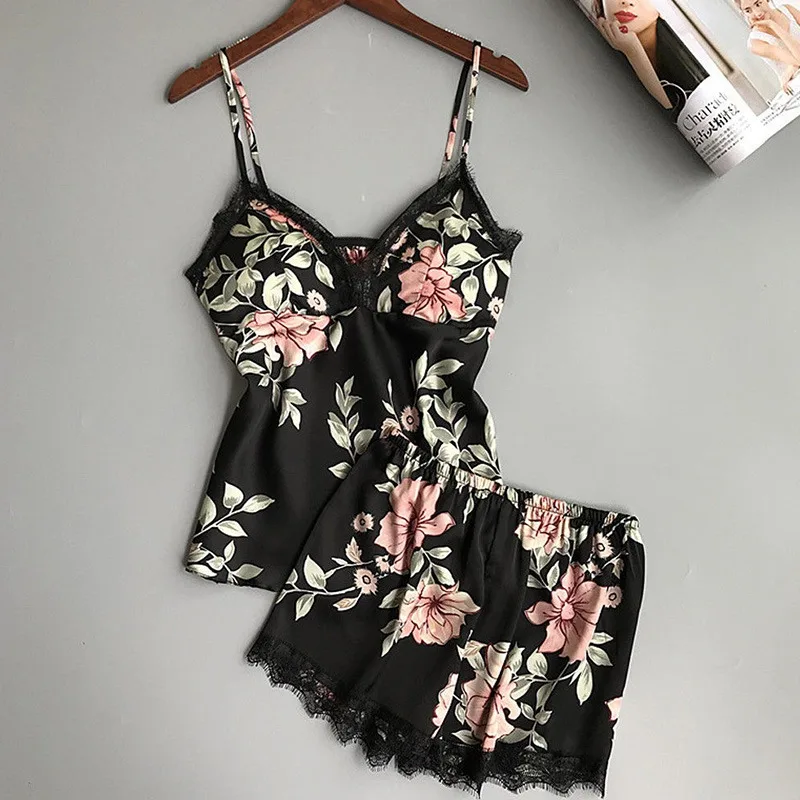 2018 New Fashion Women Sexy Satin Lace Sleepwear Suits 2 Pcs Female Lace Pajama Sets Ladies Nightdress Printed Suits
2018 New Fashion Women Sexy Satin Lace Sleepwear Suits 2 Pcs Female Lace Pajama Sets Ladies Nightdress Printed Suits