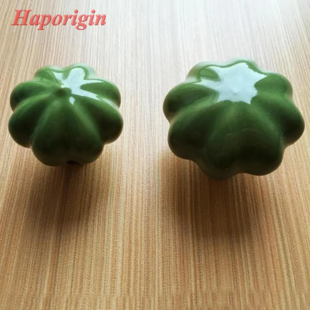 2x Green Ceramic Cabinet Drawer Knobs Porcelain Kids Wardrobe Handles Furniture Dresser Closet Cupboard Rural Vintage Pull
2x Green Ceramic Cabinet Drawer Knobs Porcelain Kids Wardrobe Handles Furniture Dresser Closet Cupboard Rural Vintage Pull