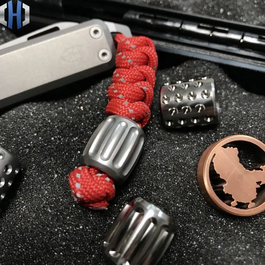 Titanium Alloy TC4 Knife Pendant EDC Creative Pumpkin Models Crying Double-sided Face Pendant Ornaments Knife Beads
Titanium Alloy TC4 Knife Pendant EDC Creative Pumpkin Models Crying Double-sided Face Pendant Ornaments Knife Beads