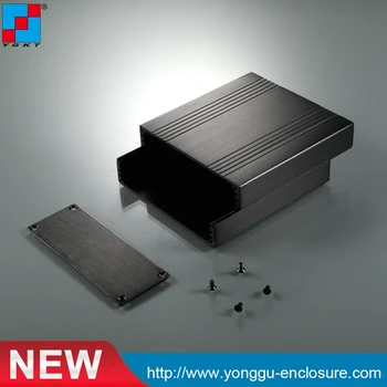 106*40-110 mm (wxhxl) aluminium extrusion case factory enclosure with mounting bracket
106*40-110 mm (wxhxl) aluminium extrusion case factory enclosure with mounting bracket