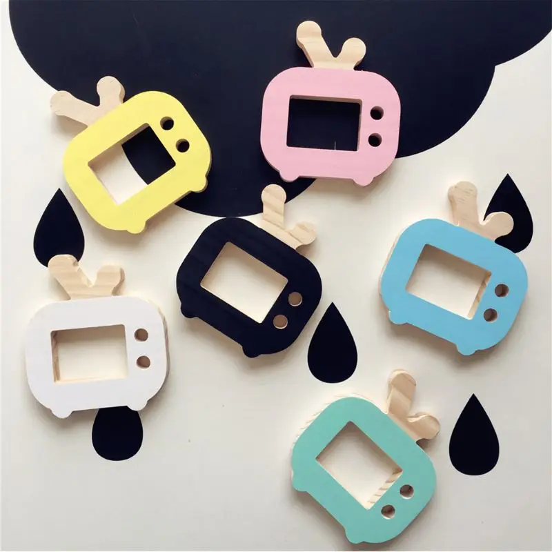 Home Decoration Figurines Miniatures Decor Wooden TV toy ornaments Nordic wind furniture Creative Children Room Toys Props Gift
Home Decoration Figurines Miniatures Decor Wooden TV toy ornaments Nordic wind furniture Creative Children Room Toys Props Gift