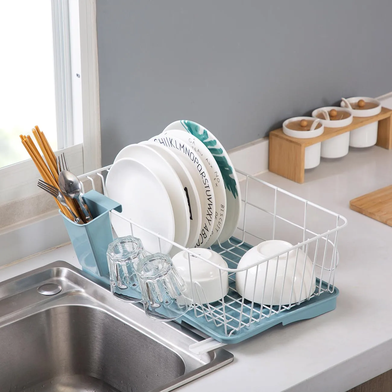 Iron Kitchen Drain Storage Basket Tableware Storage Rack Bowl Chopsticks Dishes Cup Draining Storage Shelf Kitchen Organizer
Iron Kitchen Drain Storage Basket Tableware Storage Rack Bowl Chopsticks Dishes Cup Draining Storage Shelf Kitchen Organizer