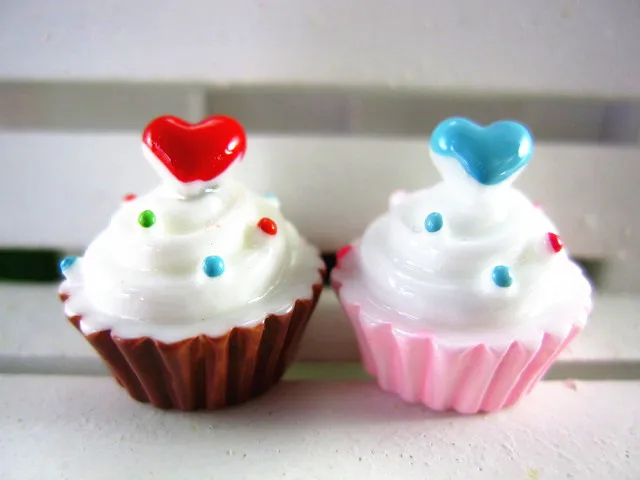 50pcs/lot DIY resin cabochons accessories flat back resin cupcake with heart 15mm
50pcs/lot DIY resin cabochons accessories flat back resin cupcake with heart 15mm