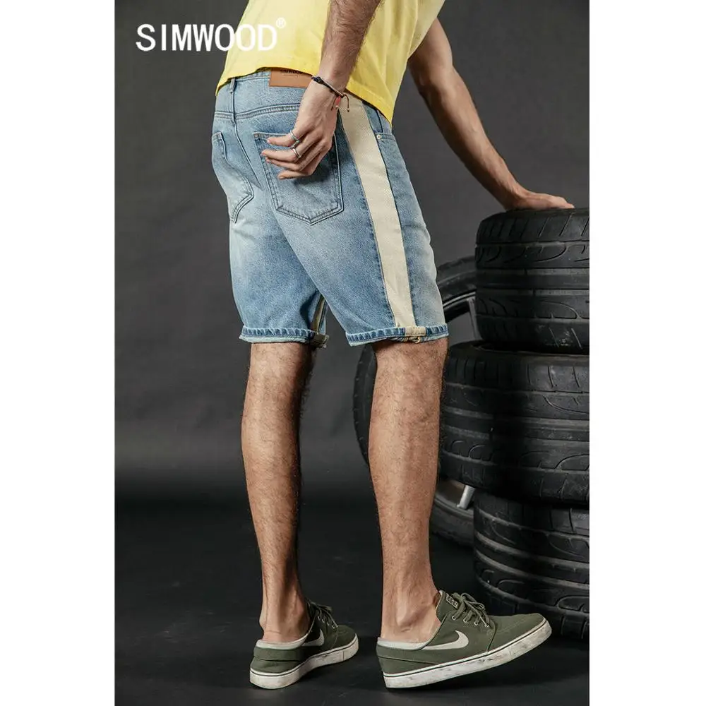 SIMWOOD 2019 Summer New Denim Shorts Men Contrast Side Patchwork Striped Knee Length Vintage Short Jeans street wear 190228
SIMWOOD 2019 Summer New Denim Shorts Men Contrast Side Patchwork Striped Knee Length Vintage Short Jeans street wear 190228