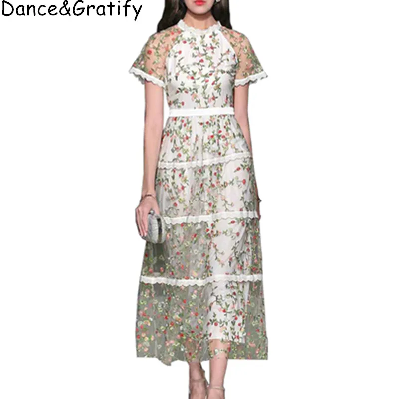 2019 New Summer Brand Designer Runway Dress Women Female Mesh Embroidery Flowers Long Midi Party Dresses
2019 New Summer Brand Designer Runway Dress Women Female Mesh Embroidery Flowers Long Midi Party Dresses