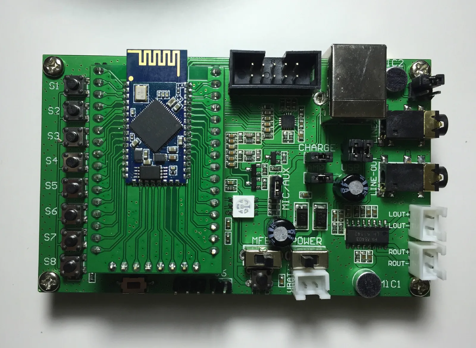 A64110/64210/64215/QCC3008 Bluetooth Development Board Demonstration Board Learning Board
A64110/64210/64215/QCC3008 Bluetooth Development Board Demonstration Board Learning Board