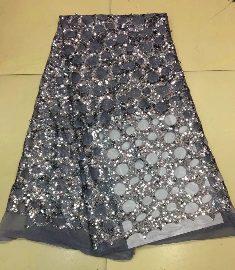2018 Hot Sale African french tulle lace embroidered sequins Fashion French Lace Fabric Nigerian Fabric For Bridal dress
2018 Hot Sale African french tulle lace embroidered sequins Fashion French Lace Fabric Nigerian Fabric For Bridal dress
