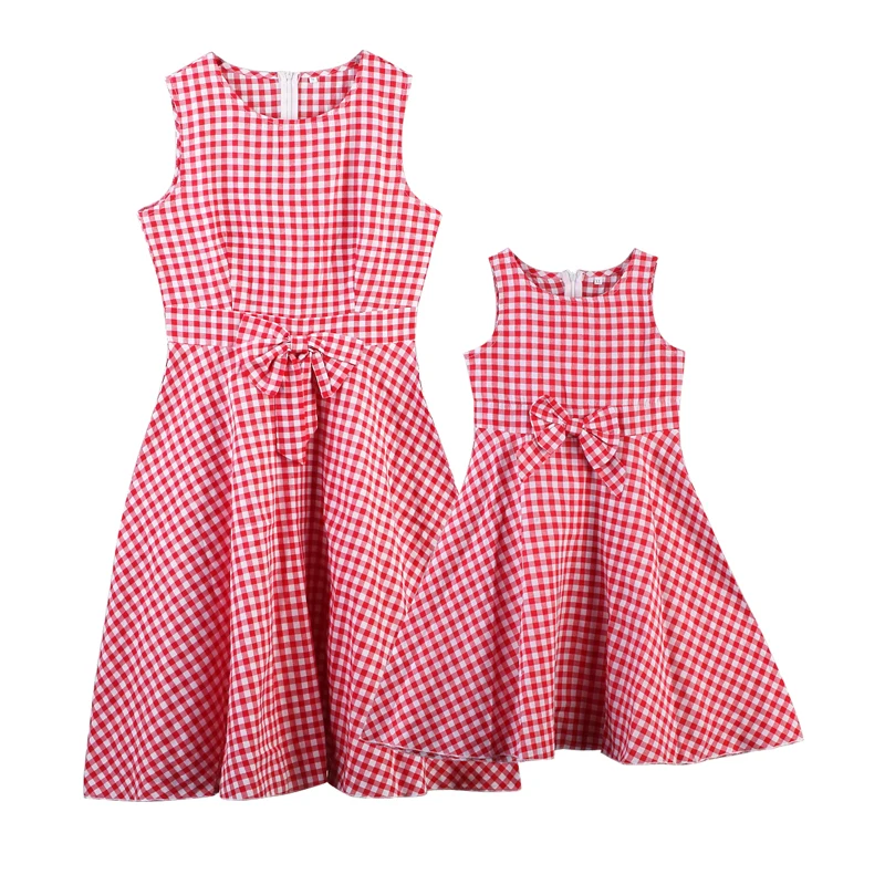 New Fashion Mother and Daughter Clothes Bowknot Dress Family Matching Outfits Plaid Sleeveless Dresses
New Fashion Mother and Daughter Clothes Bowknot Dress Family Matching Outfits Plaid Sleeveless Dresses