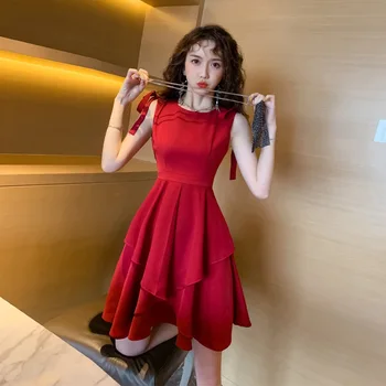 Big Size Women Sleeveless Corset Modis Ladies Dresses Summer Korean Red Dress with Bow Pleated Cake Style Evening Party Dress
Big Size Women Sleeveless Corset Modis Ladies Dresses Summer Korean Red Dress with Bow Pleated Cake Style Evening Party Dress