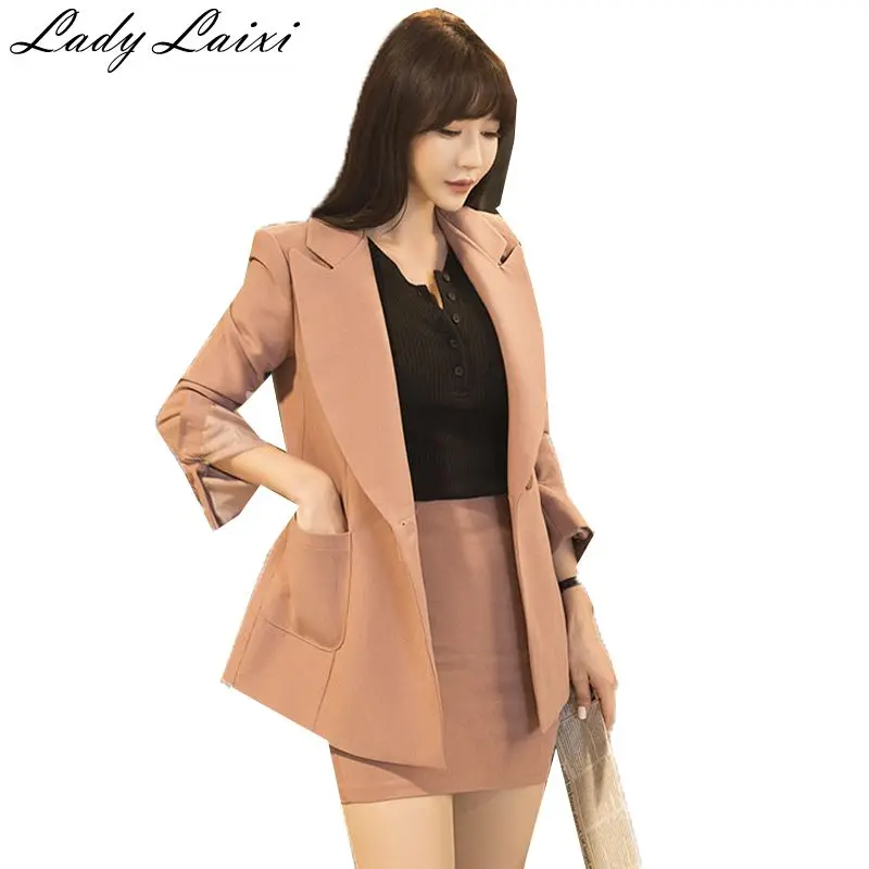 2018 Autumn Solid Color Black Pink Suits 2 Pieces Set Women's Notched Neck Blazer Coat+Short Pencil Skirt OL Work Wear Clothes
2018 Autumn Solid Color Black Pink Suits 2 Pieces Set Women's Notched Neck Blazer Coat+Short Pencil Skirt OL Work Wear Clothes