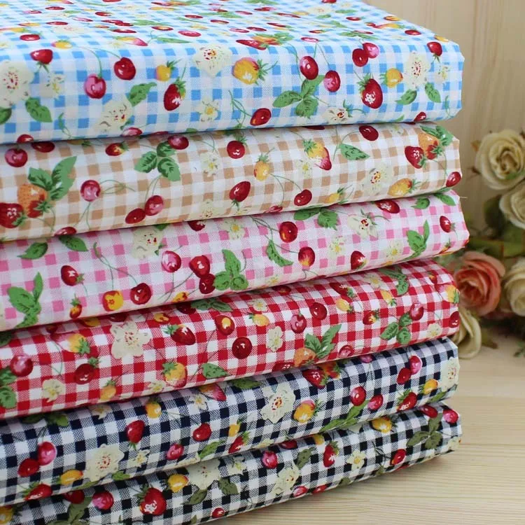 Strawberry plaid Cotton combed Cotton poplin Fabric DIY handmade Fabric flowers stamp series Patchwork (4 pieces / lot)
Strawberry plaid Cotton combed Cotton poplin Fabric DIY handmade Fabric flowers stamp series Patchwork (4 pieces / lot)