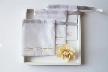 cotton jewelry pouches Customized Logo cotton gift Bags wedding Gift bags Jewelry gift pouch
cotton jewelry pouches Customized Logo cotton gift Bags wedding Gift bags Jewelry gift pouch