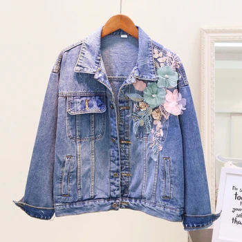 Women 2020 New Spring Autumn Embroidery 3D Flower Denim Jacket Women Casual Jeans Coat Basic Fashion Big size Ladies Outerwear
Women 2020 New Spring Autumn Embroidery 3D Flower Denim Jacket Women Casual Jeans Coat Basic Fashion Big size Ladies Outerwear