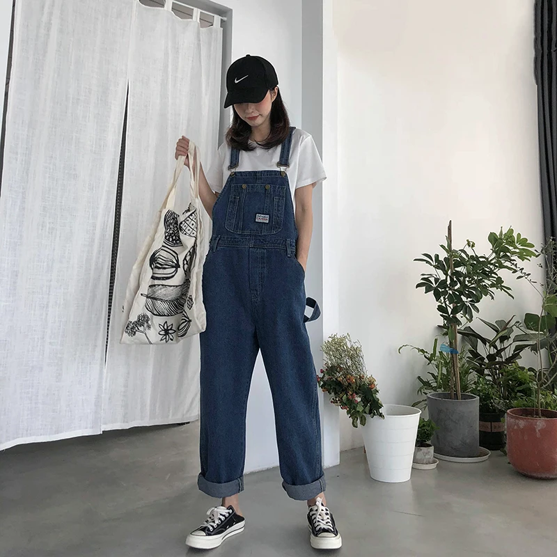 2019 women denim jumpsuit ladies short leeve jeans rompers female casual plus denim overall playsuit with pocket
2019 women denim jumpsuit ladies short leeve jeans rompers female casual plus denim overall playsuit with pocket