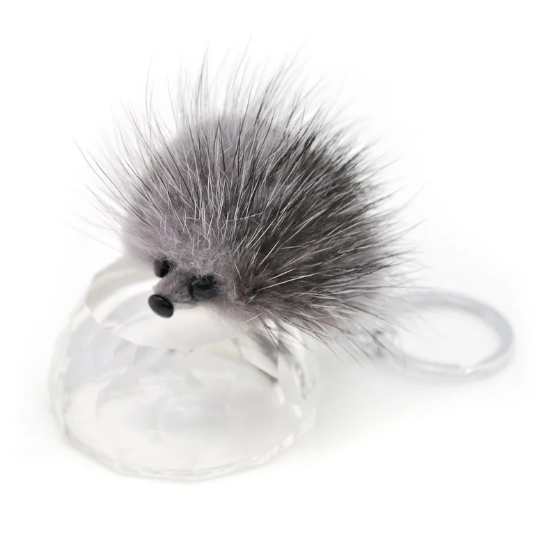 Original New Cute Fluffy Pompom Hedgehog Keychain Women Genuine Mink Fur Pompon Keyring Toy Doll Bag Charm Key Chain Holder Gift
Original New Cute Fluffy Pompom Hedgehog Keychain Women Genuine Mink Fur Pompon Keyring Toy Doll Bag Charm Key Chain Holder Gift