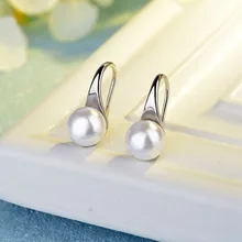 High Quality Small 925 Sterling Silver Pearls Earrings for Women Girls Pendientes Oorbellen Brincos Wedding Silver Jewelry Gift
High Quality Small 925 Sterling Silver Pearls Earrings for Women Girls Pendientes Oorbellen Brincos Wedding Silver Jewelry Gift