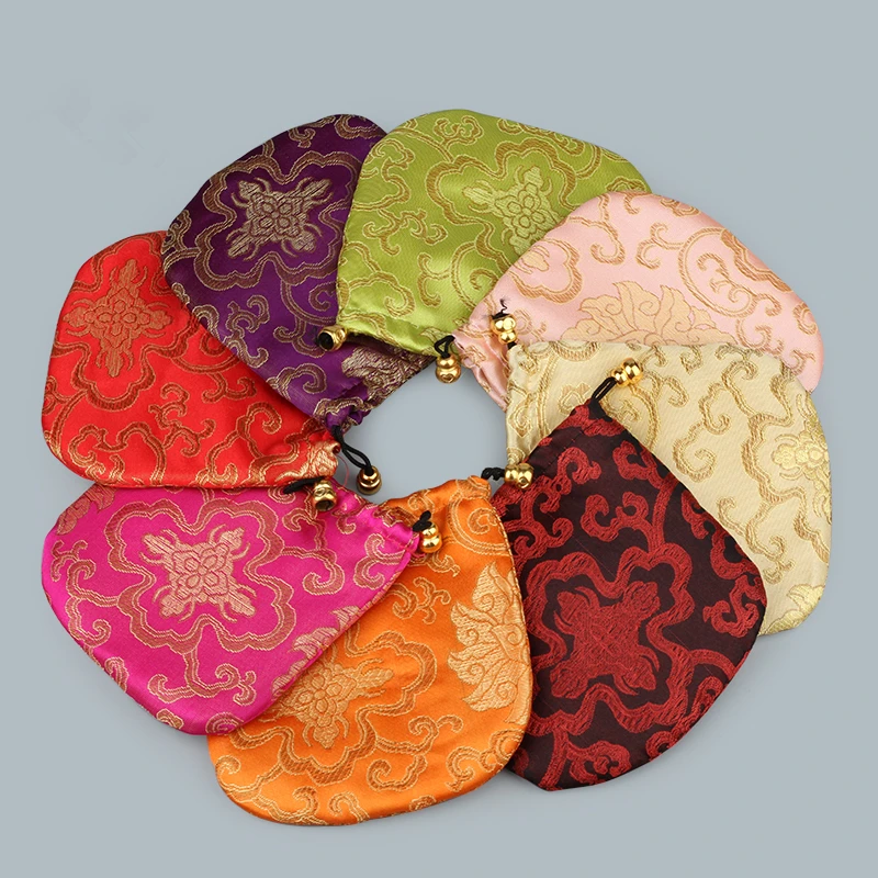 Cheap Floral Drawstring Jewelry Gift Pouches 13 x 13 cm Silk Fabric Packaging Bag Bangle Bracelet Storage Pocket 200pcs/lot fre
Cheap Floral Drawstring Jewelry Gift Pouches 13 x 13 cm Silk Fabric Packaging Bag Bangle Bracelet Storage Pocket 200pcs/lot fre