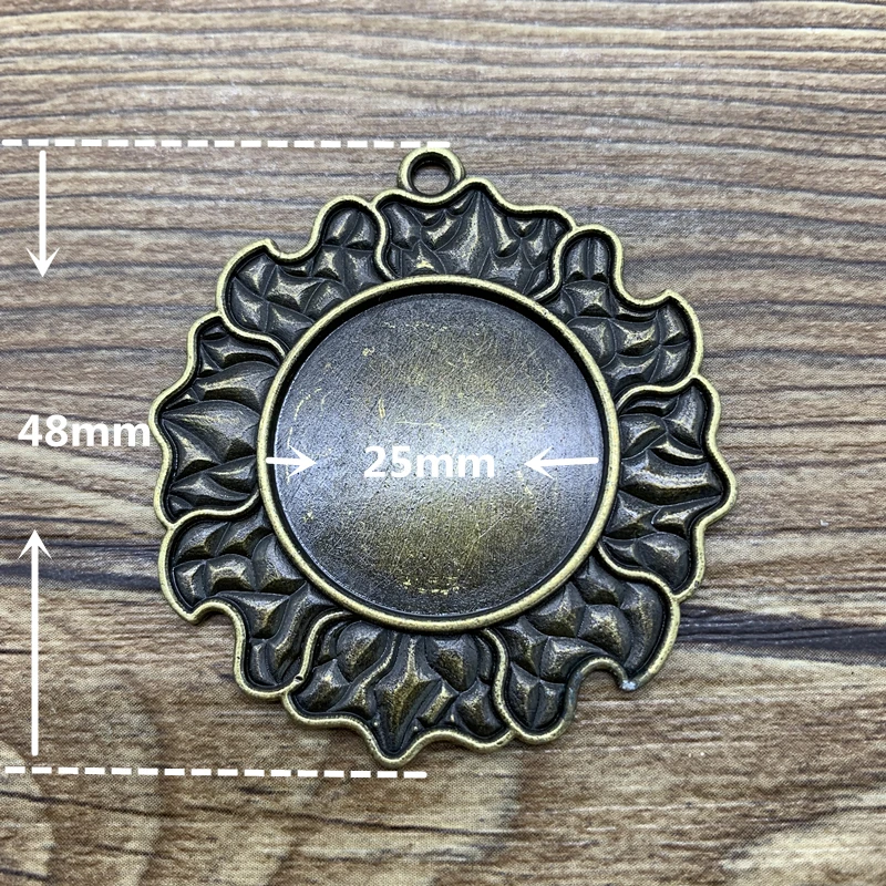 2pcs 25mm Glass Cabochon Alloy Material Cameo Base Setting Jewelry Findings Pendant Bracelet Jewelry Making #0040
2pcs 25mm Glass Cabochon Alloy Material Cameo Base Setting Jewelry Findings Pendant Bracelet Jewelry Making #0040