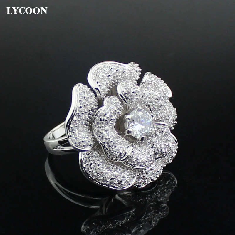 New arrival Free shipping luxury woman ring prong setting AAA cubic zircon Flower Style Girl gift Bling Party rings
New arrival Free shipping luxury woman ring prong setting AAA cubic zircon Flower Style Girl gift Bling Party rings