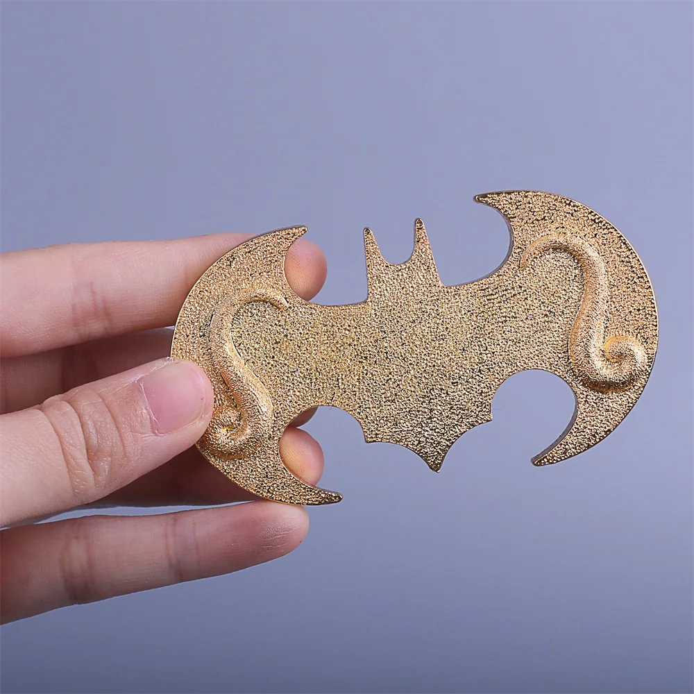 Cosplay 2018 Movie Batman Ninja Dart Batarangs Collectible Toy Alloy Props New2 (6)