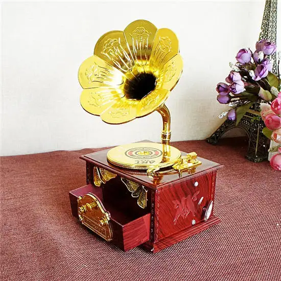Gramophone Music Box Fur Elise Ornament Box Clockwork Phonograph Music Box Vintage Retro Style Birthday Gift Home Decor
Gramophone Music Box Fur Elise Ornament Box Clockwork Phonograph Music Box Vintage Retro Style Birthday Gift Home Decor