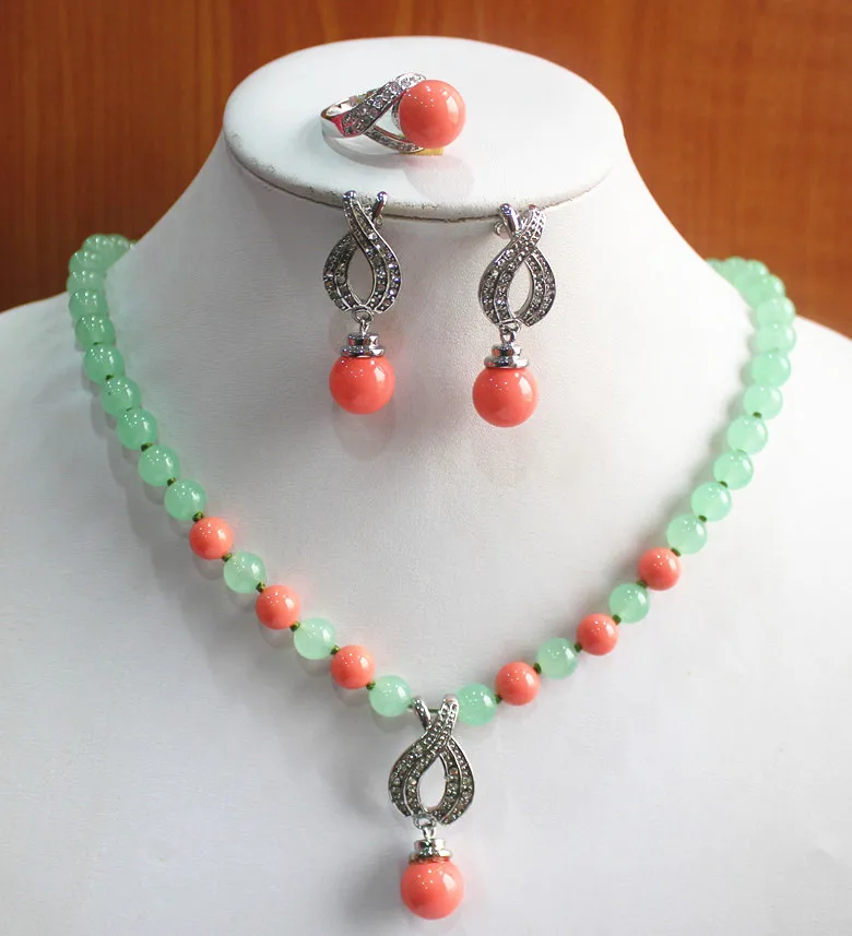 best gift jewelry set!Wholesale factory price Women's mixed colors jade/pearl Necklace earring ring(7/8/9) set #112
best gift jewelry set!Wholesale factory price Women's mixed colors jade/pearl Necklace earring ring(7/8/9) set #112