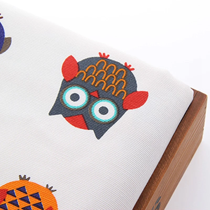 Upholstery Canvas Fabric Duck Fabric For Sofa Shirt Bag Home Decrotion Handmade Cushion White shading color cartoon owls50x150cm
Upholstery Canvas Fabric Duck Fabric For Sofa Shirt Bag Home Decrotion Handmade Cushion White shading color cartoon owls50x150cm