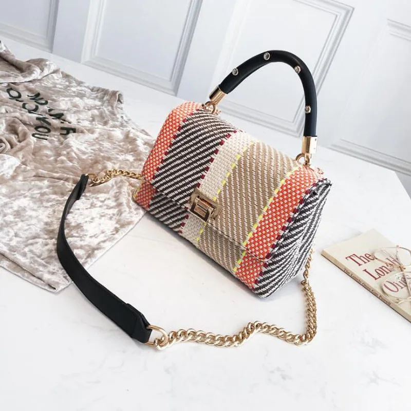 Latest Women Weave Suede Split Leather Handbag Female Leisure Casual Lady Crossbody Shoulder Bag Messenger Top-handle Bags Sac
Latest Women Weave Suede Split Leather Handbag Female Leisure Casual Lady Crossbody Shoulder Bag Messenger Top-handle Bags Sac