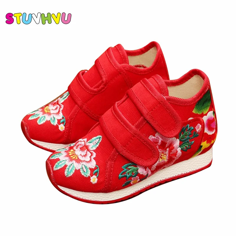 Old Beijing shoes 2017 vintage girls national style children shoes embroidered flower girls single canvas kids dance shoes high
Old Beijing shoes 2017 vintage girls national style children shoes embroidered flower girls single canvas kids dance shoes high