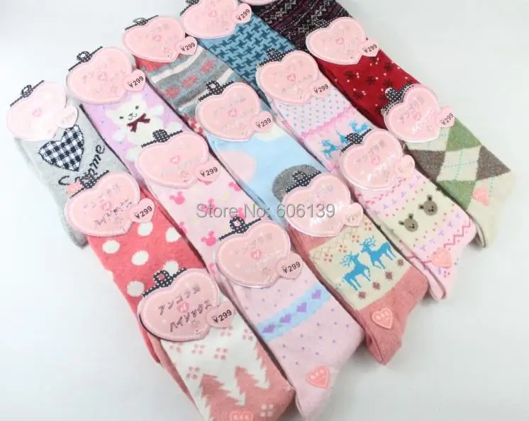 Cute cartoon thickening Autumn winter warm rabbit wool female socks women terry socks 5pairs/lot girl socks free shipping
Cute cartoon thickening Autumn winter warm rabbit wool female socks women terry socks 5pairs/lot girl socks free shipping