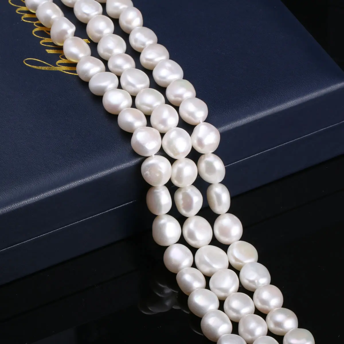 100% Natural Freeform Freshwater Cultured Pearls Beads DIY Beads for Jewelry Making DIY Strand 15 Inches Size 12mm-13mm
100% Natural Freeform Freshwater Cultured Pearls Beads DIY Beads for Jewelry Making DIY Strand 15 Inches Size 12mm-13mm