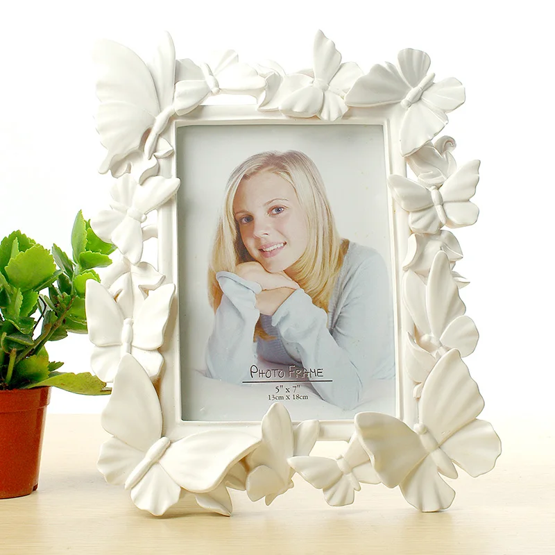 White photo frame 7 inch European minimalist creative wedding photo frame table pendulum
White photo frame 7 inch European minimalist creative wedding photo frame table pendulum