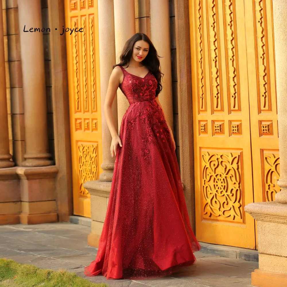 Lemon joyce Formal Evening Dresses Red Long 2019 Elegant Beading Backless A-Line Sexy V-neck Empire Waist Burgundy Ball Gowns
Lemon joyce Formal Evening Dresses Red Long 2019 Elegant Beading Backless A-Line Sexy V-neck Empire Waist Burgundy Ball Gowns