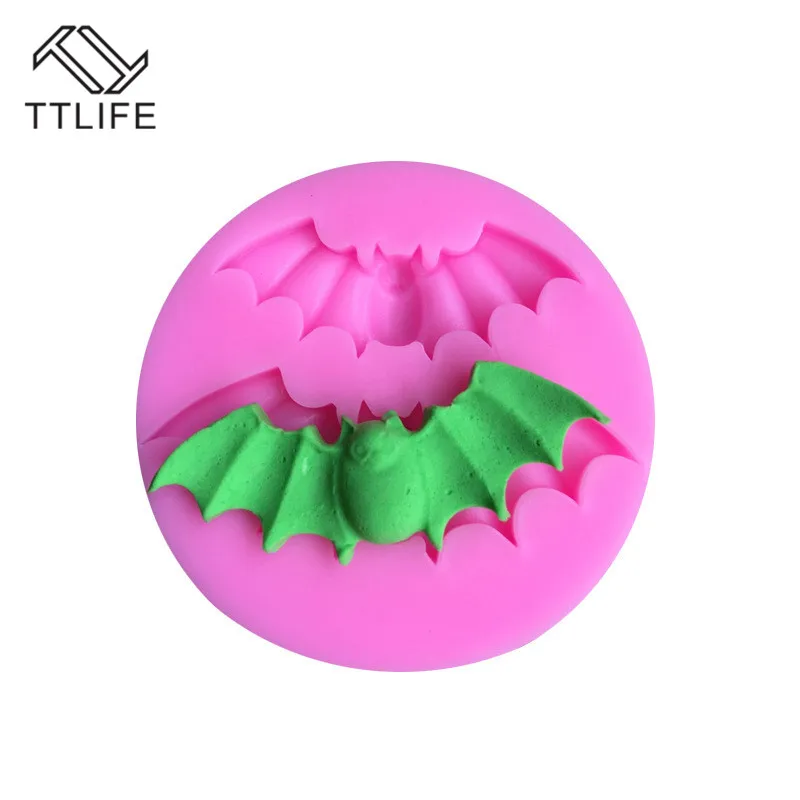 TTLIFE 2 Holes Halloween Bat Silicone Mold Fondant Cake Sugarcraft Biscuit Baking Mould Cupcake Pastry Chocolate Decorating Tool
TTLIFE 2 Holes Halloween Bat Silicone Mold Fondant Cake Sugarcraft Biscuit Baking Mould Cupcake Pastry Chocolate Decorating Tool