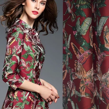 Hot sale European and American fashion import birds jacquard fabric for dress coat tissu au meter bright cloth DIY
Hot sale European and American fashion import birds jacquard fabric for dress coat tissu au meter bright cloth DIY