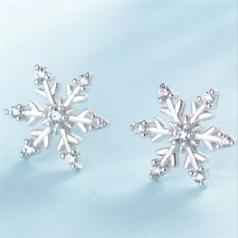 New Fashion Crystal Earring New Earring Cute Snowflake Earrings For Women Jewelry Christmas Gift
New Fashion Crystal Earring New Earring Cute Snowflake Earrings For Women Jewelry Christmas Gift