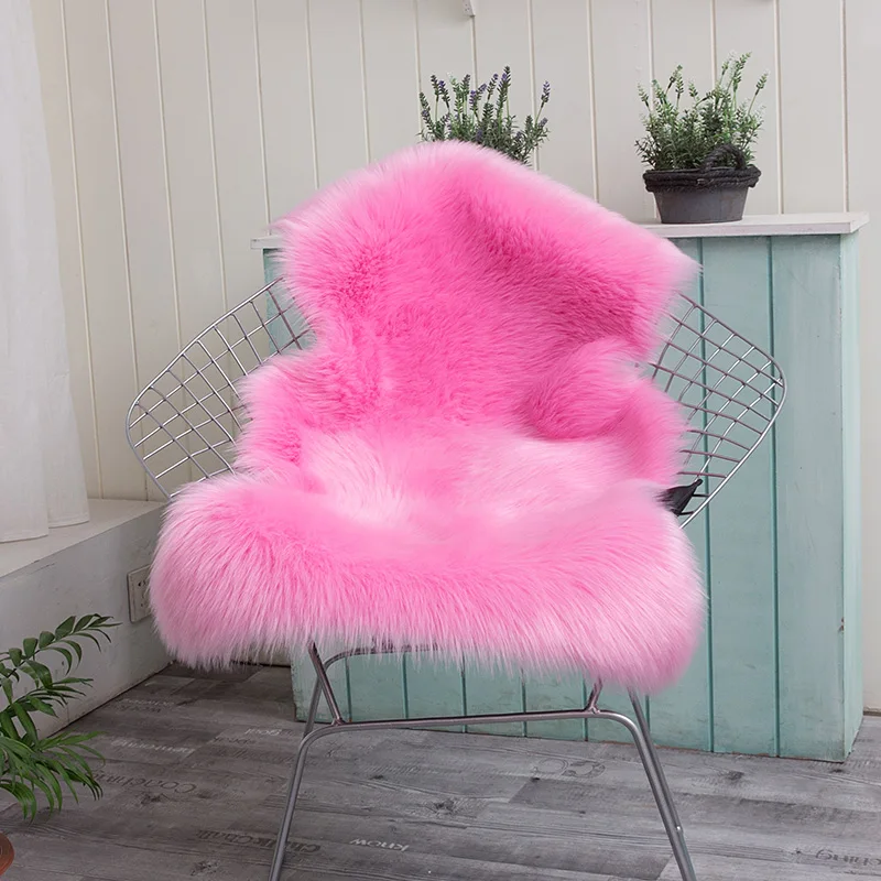 Imitation wool carpet bedroom bedside blanket chair mat cushion furry wrought iron chair cushion plush bay window rug DT-30
Imitation wool carpet bedroom bedside blanket chair mat cushion furry wrought iron chair cushion plush bay window rug DT-30