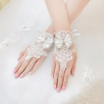 New arrival gloves women shiny Rhinestone Lace Brides Floral Bowknot Fingerless Short Gloves gants femme
New arrival gloves women shiny Rhinestone Lace Brides Floral Bowknot Fingerless Short Gloves gants femme