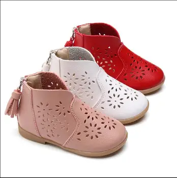 2018 spring and autumn new small children's boots hollow short boots princess shoes girls shoes tassel sandals hole shoes tide
2018 spring and autumn new small children's boots hollow short boots princess shoes girls shoes tassel sandals hole shoes tide