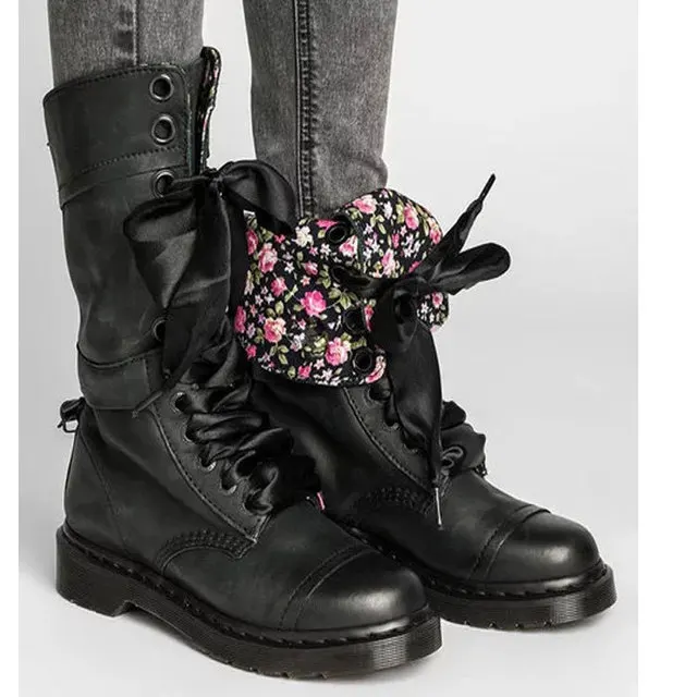 Foreign trade hot women's booties Large size Classic lace Martin boots outdoor riding boots winter autumn Full manual cool
Foreign trade hot women's booties Large size Classic lace Martin boots outdoor riding boots winter autumn Full manual cool