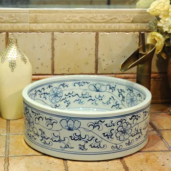 Blue and white Jingdezhen factory directly art hand painted ceramic wash basin pictures
Blue and white Jingdezhen factory directly art hand painted ceramic wash basin pictures