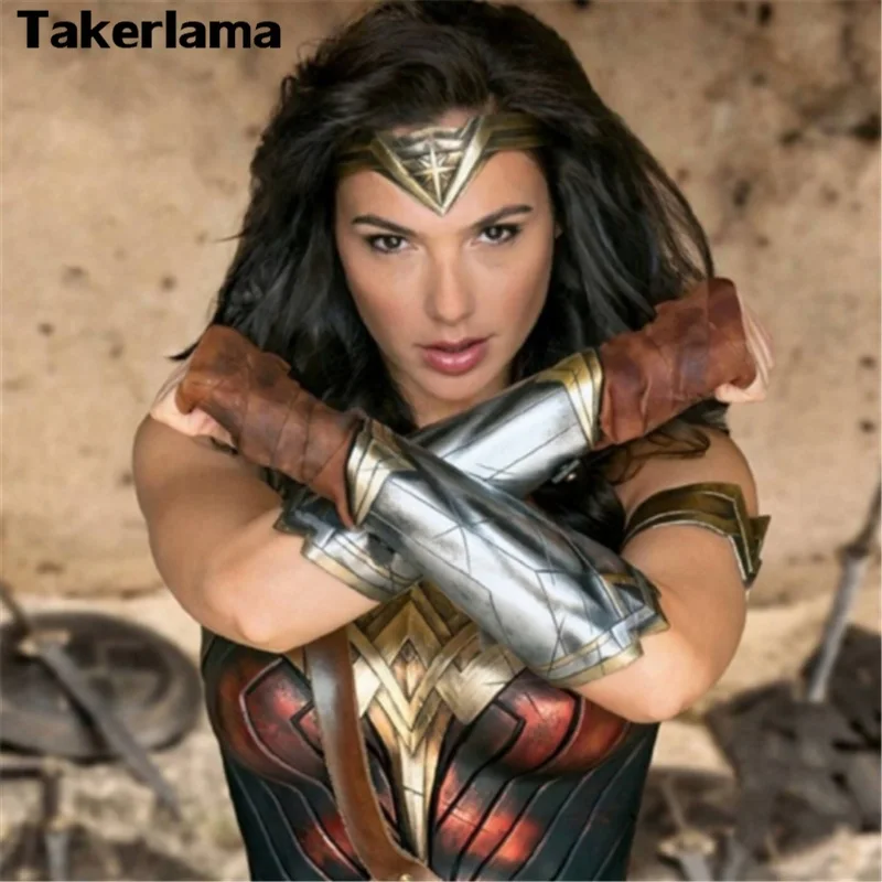 Wonder Woman Wristbands Bracers Gauntlets Arm Wrist Protector Prince Cosplay Props Weapon Protective Sleevelet Costume Accessory
Wonder Woman Wristbands Bracers Gauntlets Arm Wrist Protector Prince Cosplay Props Weapon Protective Sleevelet Costume Accessory