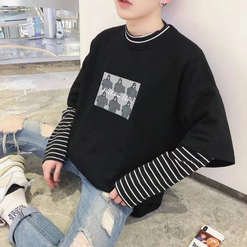 2019 Cool Print Korean Harajuku Black white Hip Hop T-shirts Men Women Spring Fake Two Piece Extra Long Sleeve Loose T Shirt
2019 Cool Print Korean Harajuku Black white Hip Hop T-shirts Men Women Spring Fake Two Piece Extra Long Sleeve Loose T Shirt