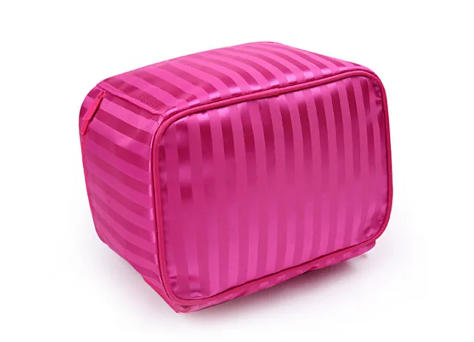 Women Makeup Necessaries (4)_
