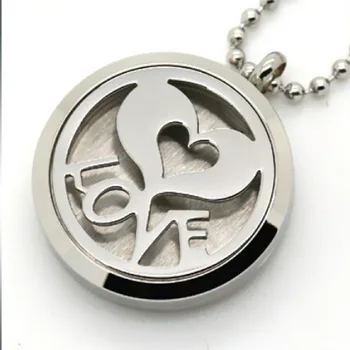 2016 Silver LOVE with Heart (25-30mm) Aromatherapy Essential Oil Perfume Diffuser Locket With Chain 
2016 Silver LOVE with Heart (25-30mm) Aromatherapy Essential Oil Perfume Diffuser Locket With Chain