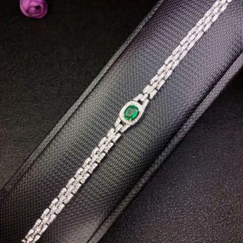 Fidelity natural 5*7mm emerald Bracelets s925 sterling silver fashion Watch fine jewelry for women party natural green gemstone
Fidelity natural 5*7mm emerald Bracelets s925 sterling silver fashion Watch fine jewelry for women party natural green gemstone