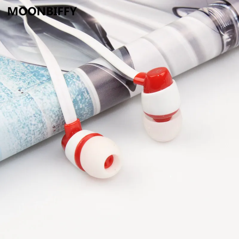 MOONBIFFY Wired Earphones Mobile Computer MP3 Universal 3.5mm Headset Wired Headphone Amazing Sound For PC Computer
MOONBIFFY Wired Earphones Mobile Computer MP3 Universal 3.5mm Headset Wired Headphone Amazing Sound For PC Computer